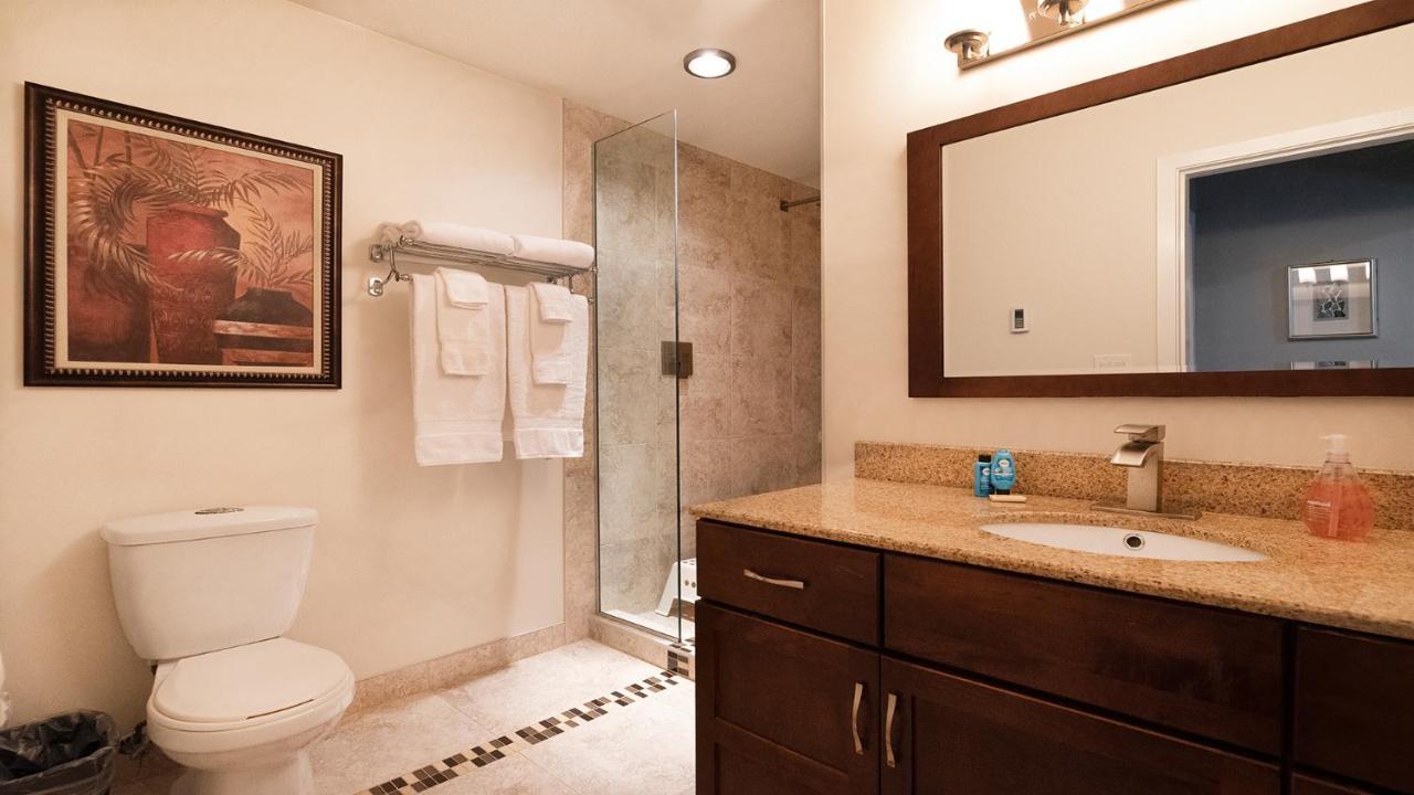 Willow Suite - Lakeside Retreat Victoria Esterno foto
