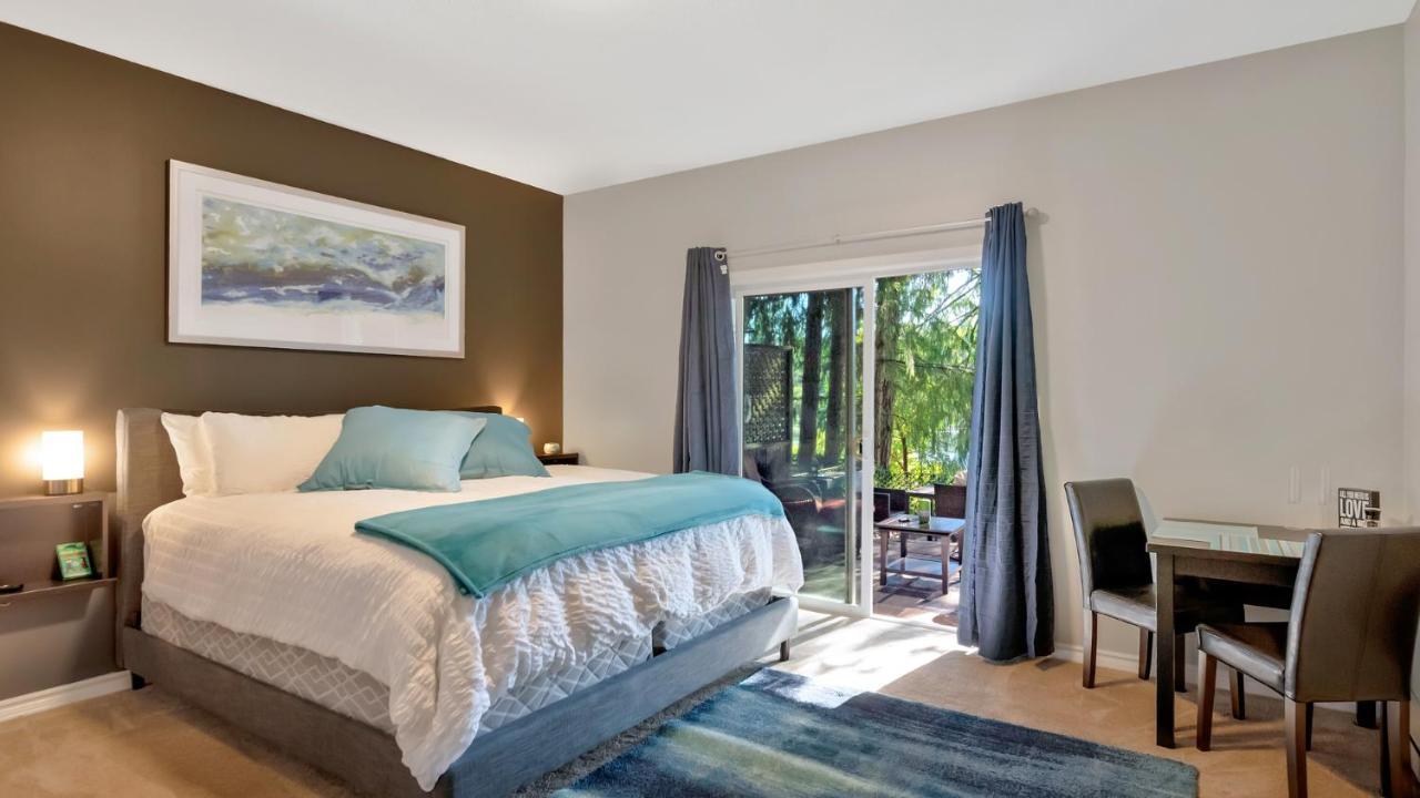 Willow Suite - Lakeside Retreat Victoria Esterno foto